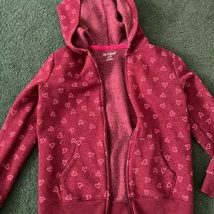 Girls Cat and Jack burgundy with hearts hoodie sweater size 7/8